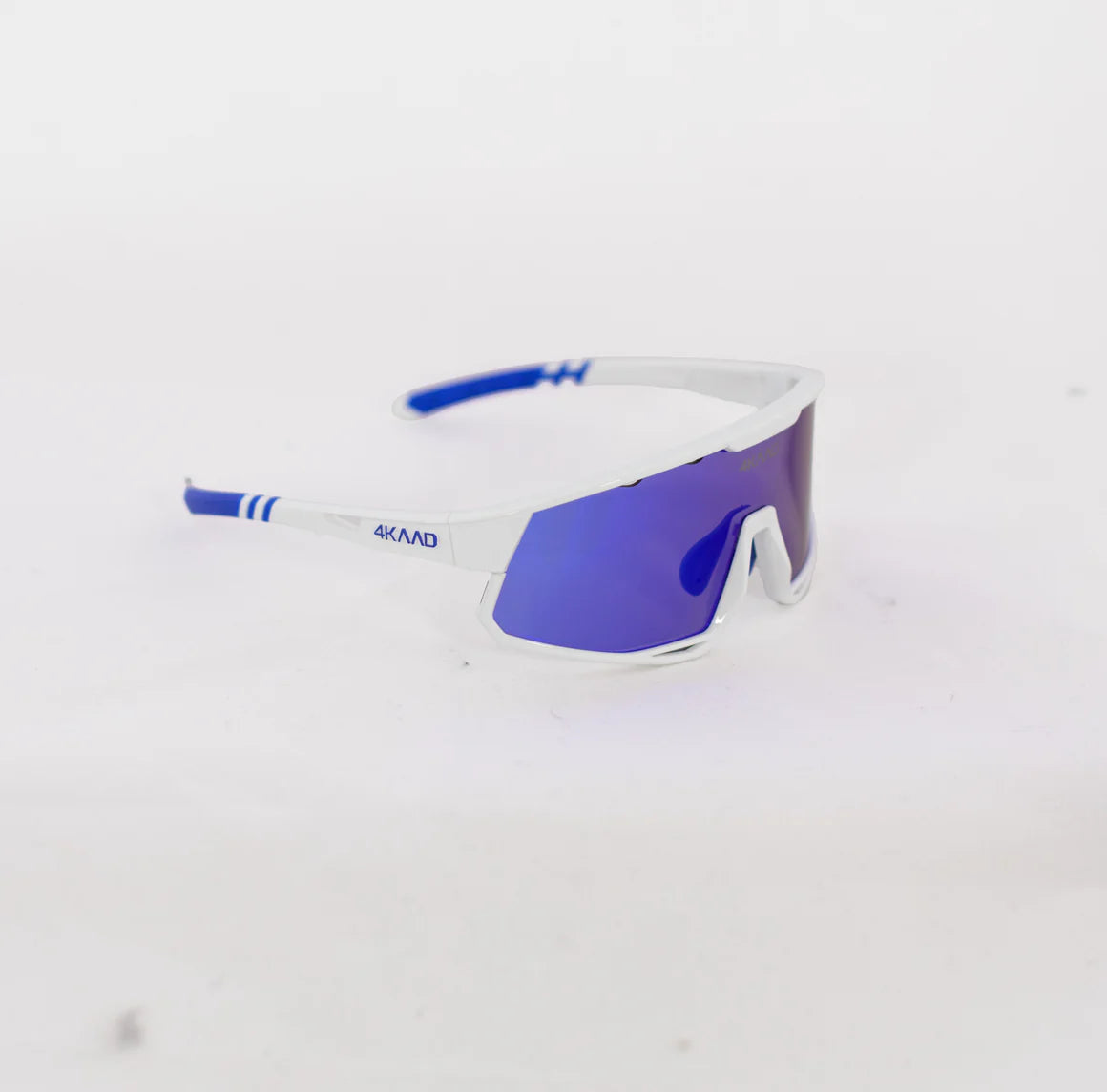 4KAAD Mirador White/Blue