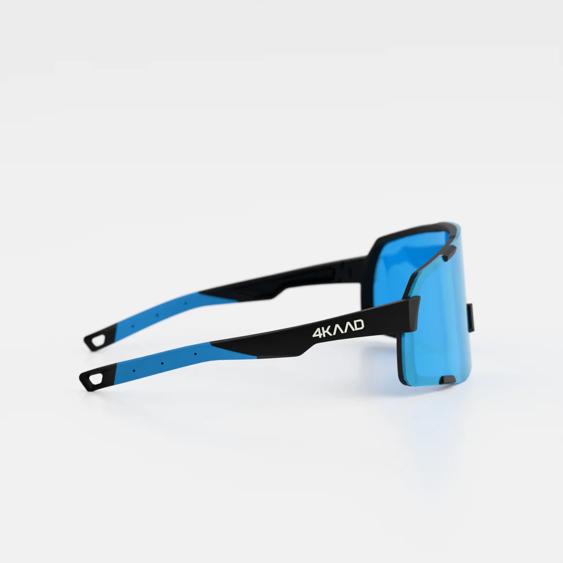 4KAAD Axento Race Svart/Blå (Photochromic) (Kopia)