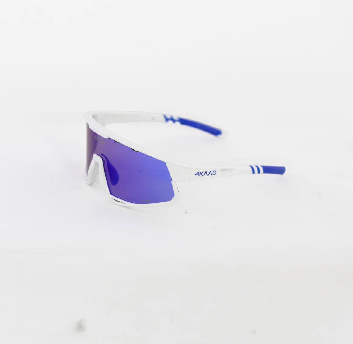 4KAAD Mirador White/Blue
